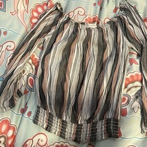 Aeropostale Patterned Blouse